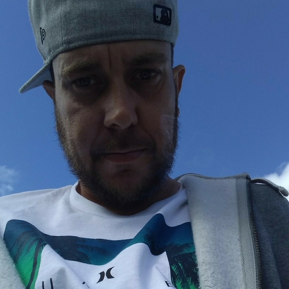 Meet your Posher, Clayton - Picture 2 of 3